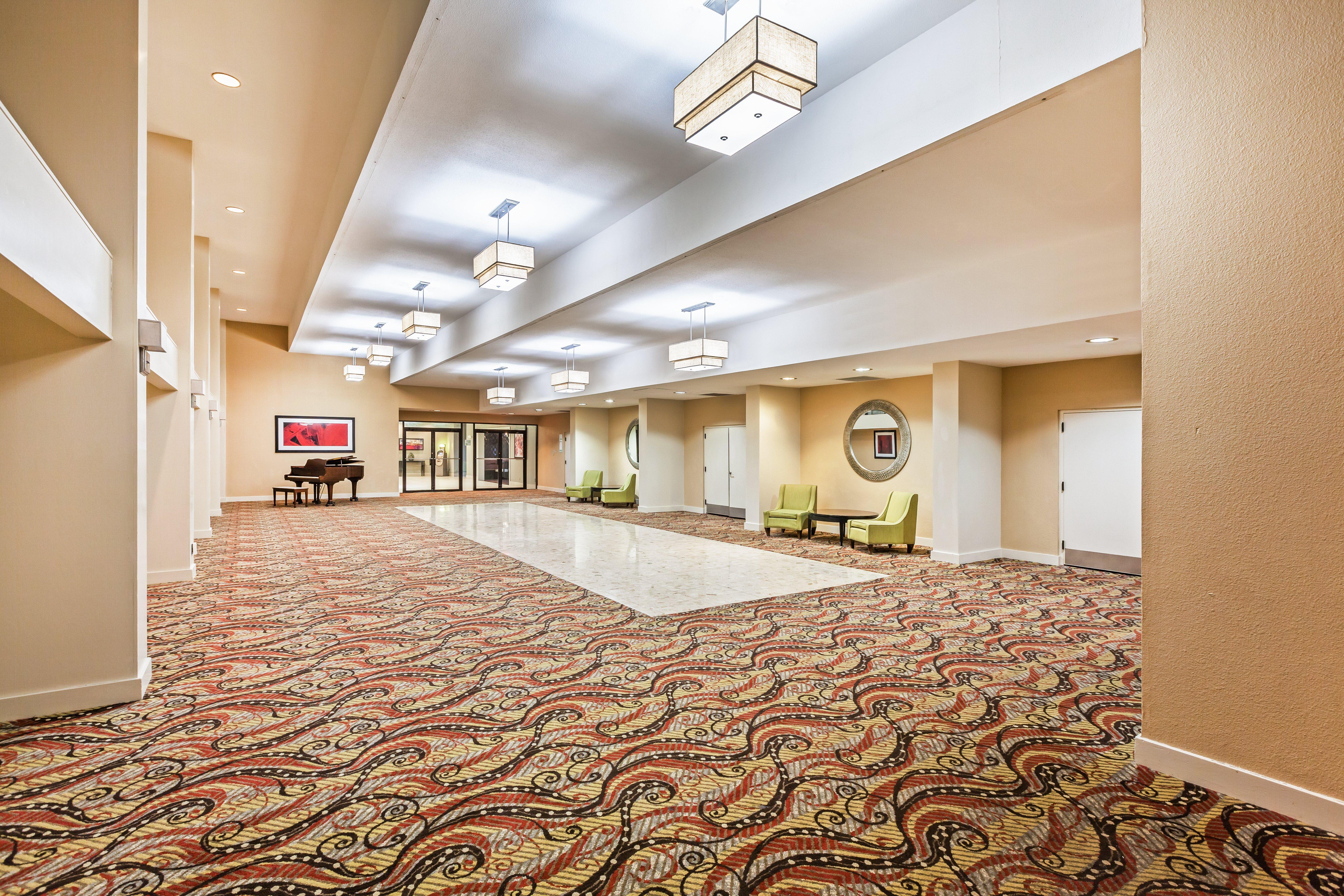 Holiday Inn Tyler - Conference Center By Ihg Exteriör bild