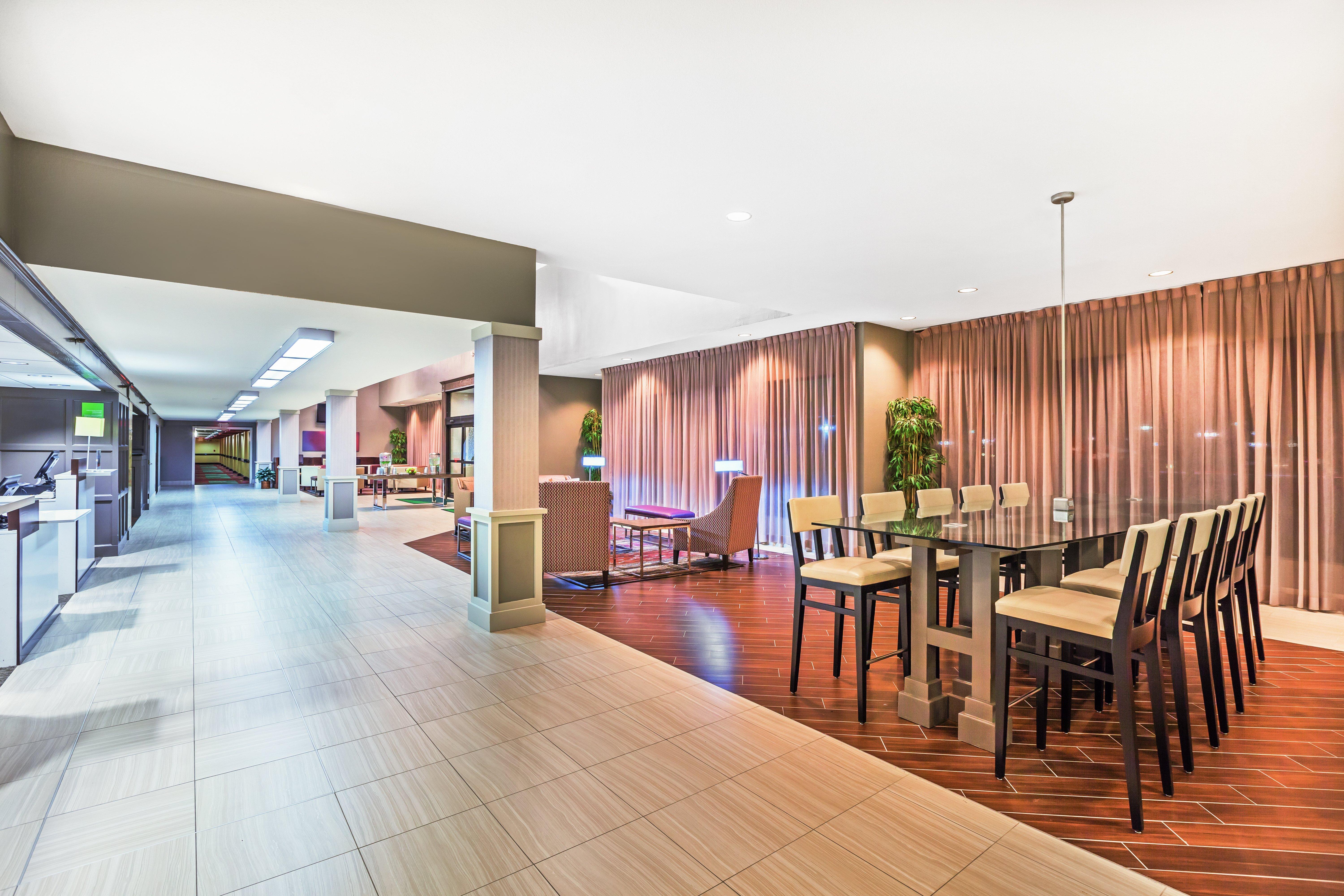 Holiday Inn Tyler - Conference Center By Ihg Exteriör bild