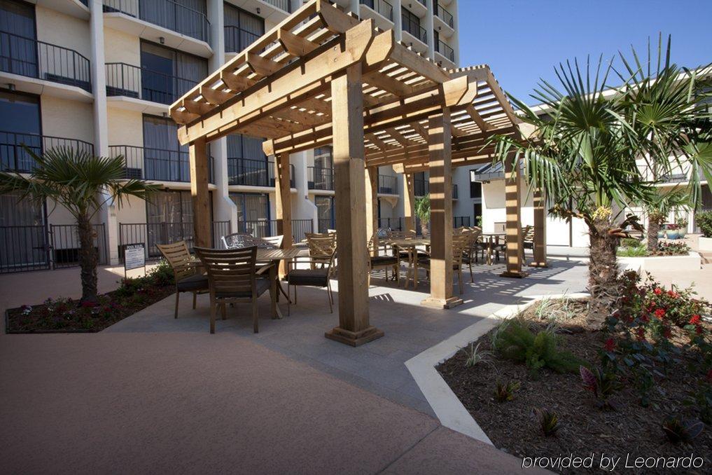Holiday Inn Tyler - Conference Center By Ihg Exteriör bild